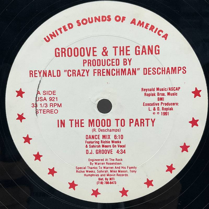 Grooove & The Gang – In The Mood To Party