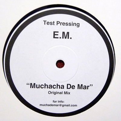 E.M. – Muchacha De Mar