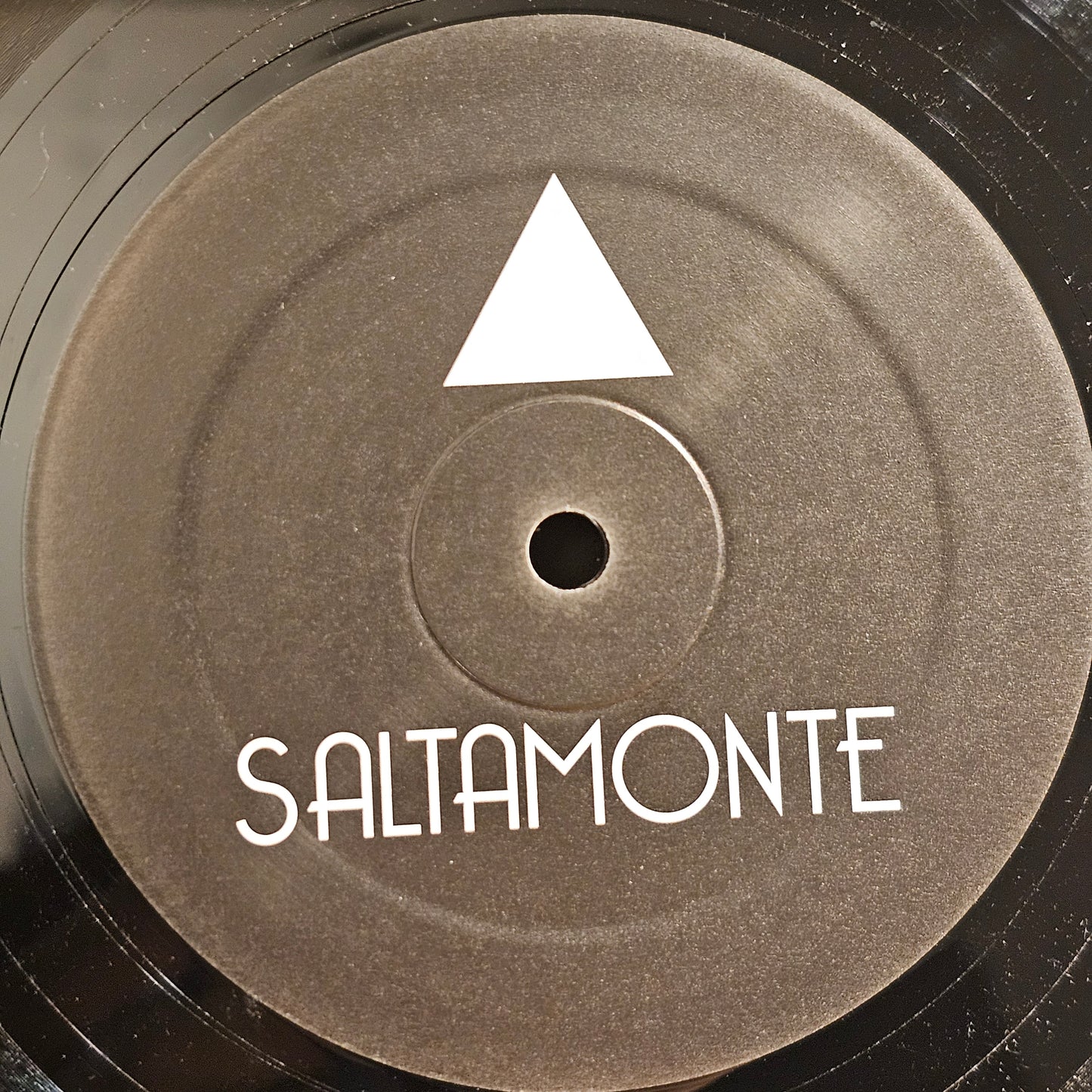 Guy Gerber & Chaim – Saltamonte / Milky Way