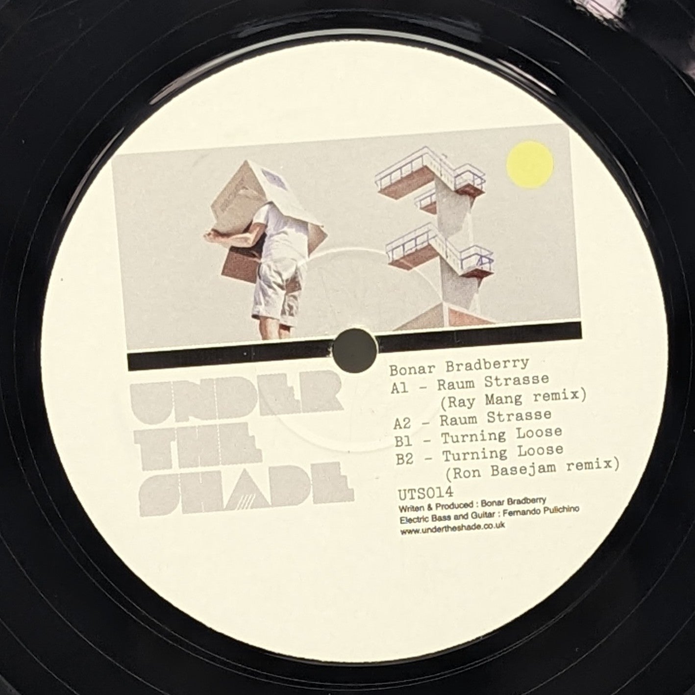 Bonar Bradberry|Raum Strasse / Turning Loose