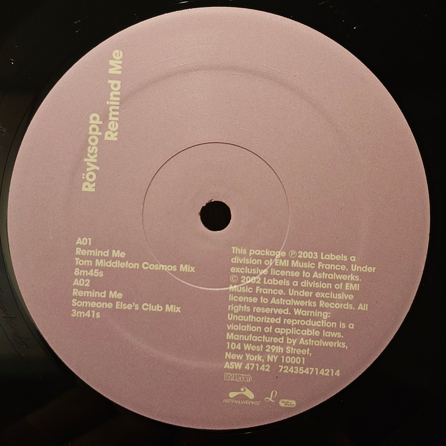 Royksopp – Remind Me